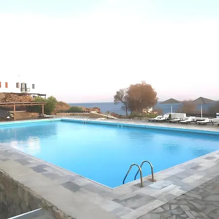 Blue Pearl Maisonette *