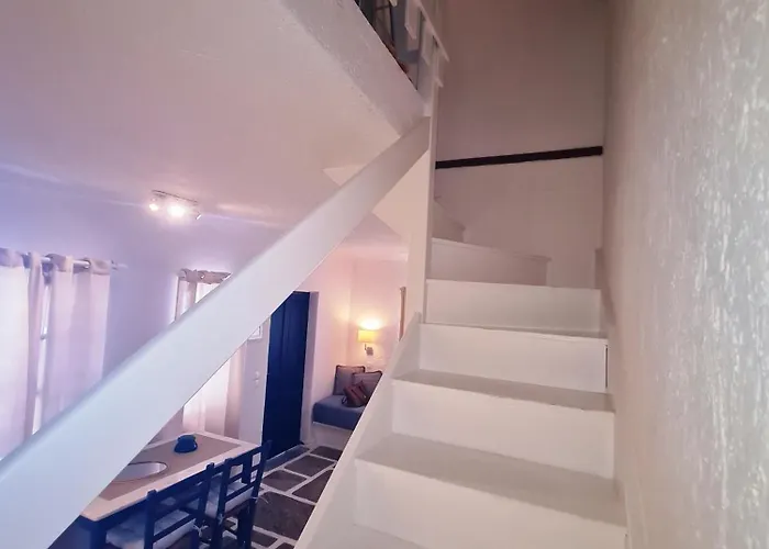 Blue Pearl Maisonette * Ornósz