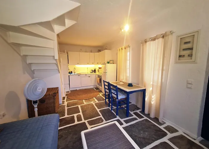 Blue Pearl Maisonette Ornósz