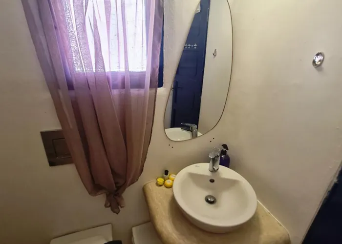 Blue Pearl Maisonette Ornósz