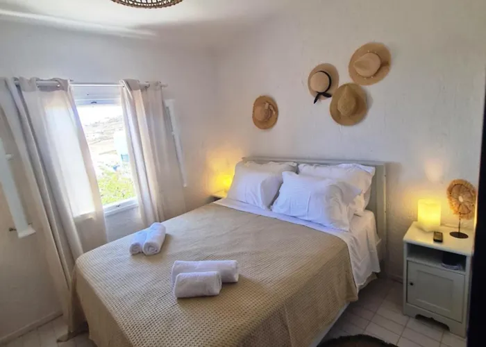 Blue Pearl Maisonette