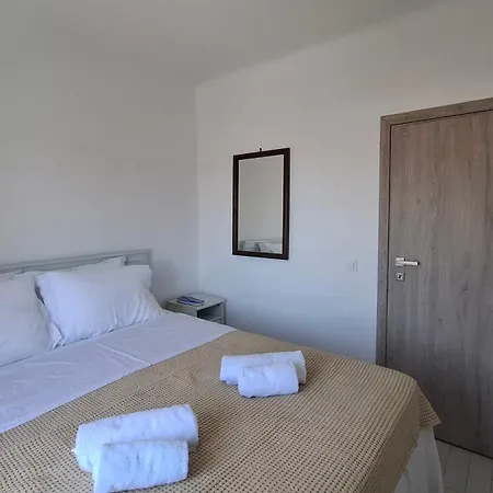 Blue Pearl Maisonette Ορνός